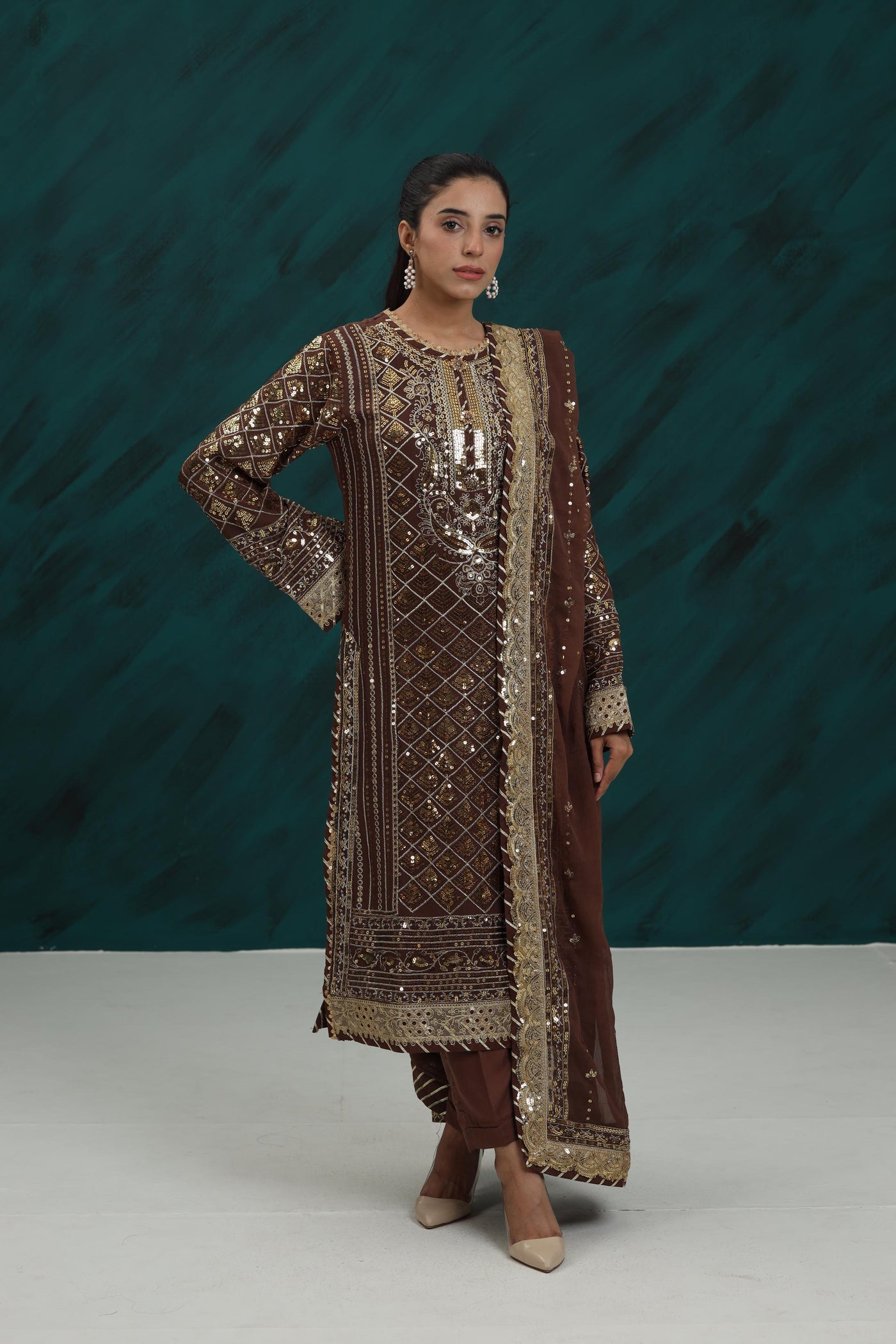 Design 30 - Asim Jofa Chamkeeli Collection