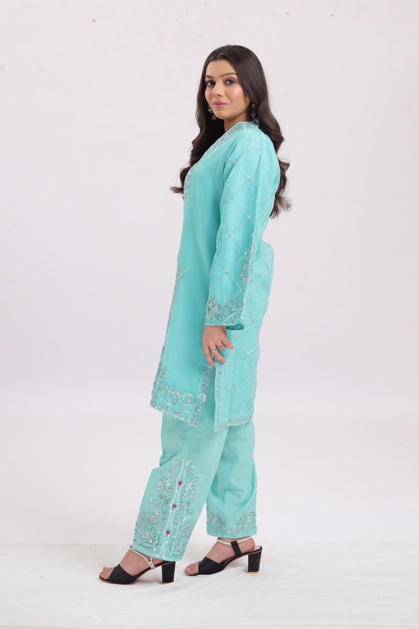 Embroidered Organza Green Stitched Suit - Asim Jofa