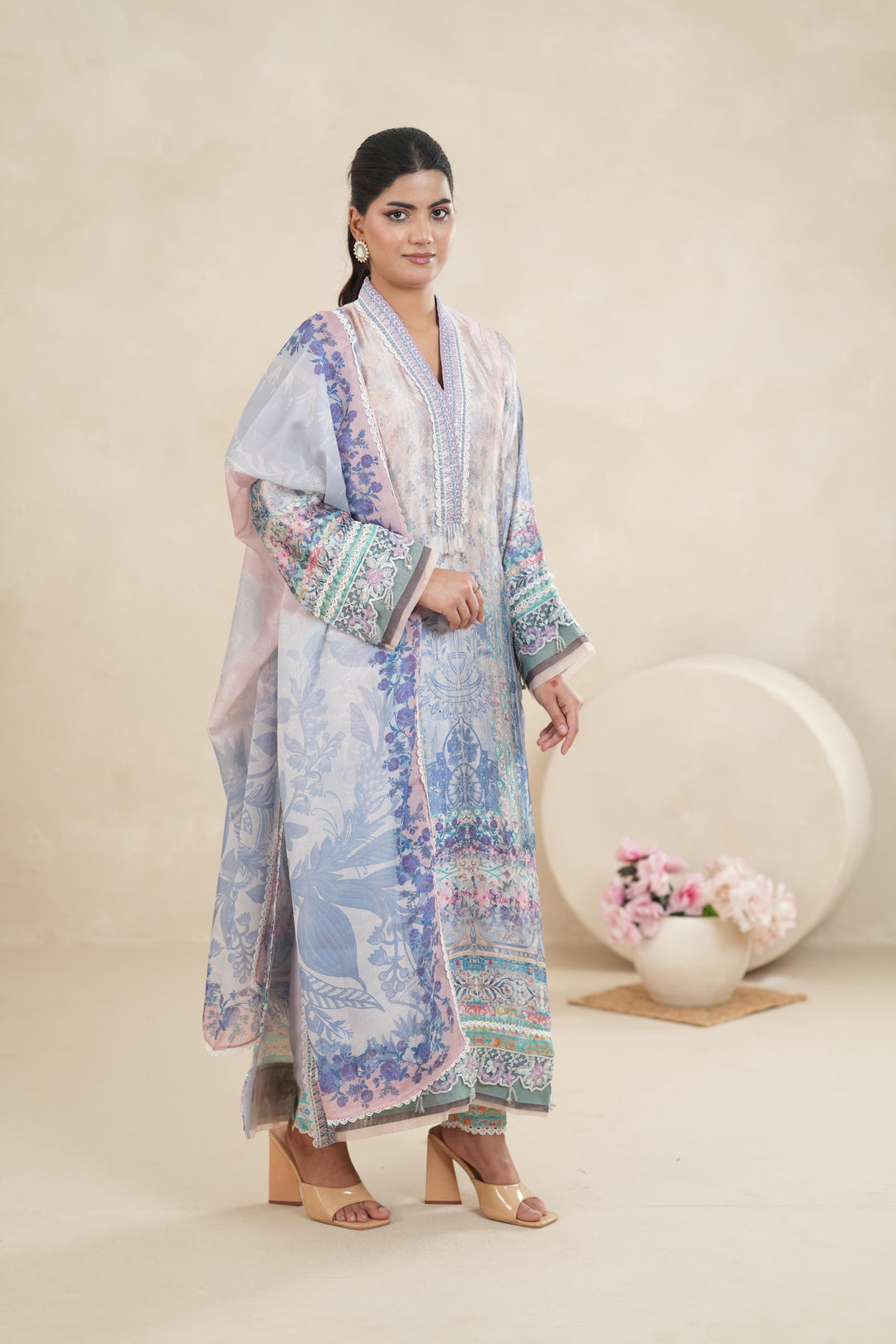 Design 1 - Stonez Silk Symphony Stitched