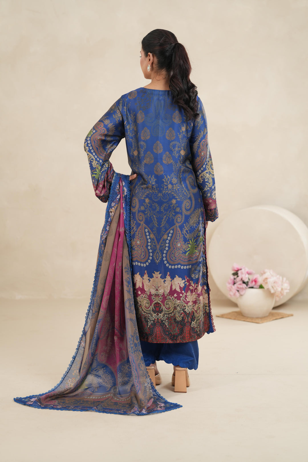 Design 2 - Stonez Silk Symphony Stitched