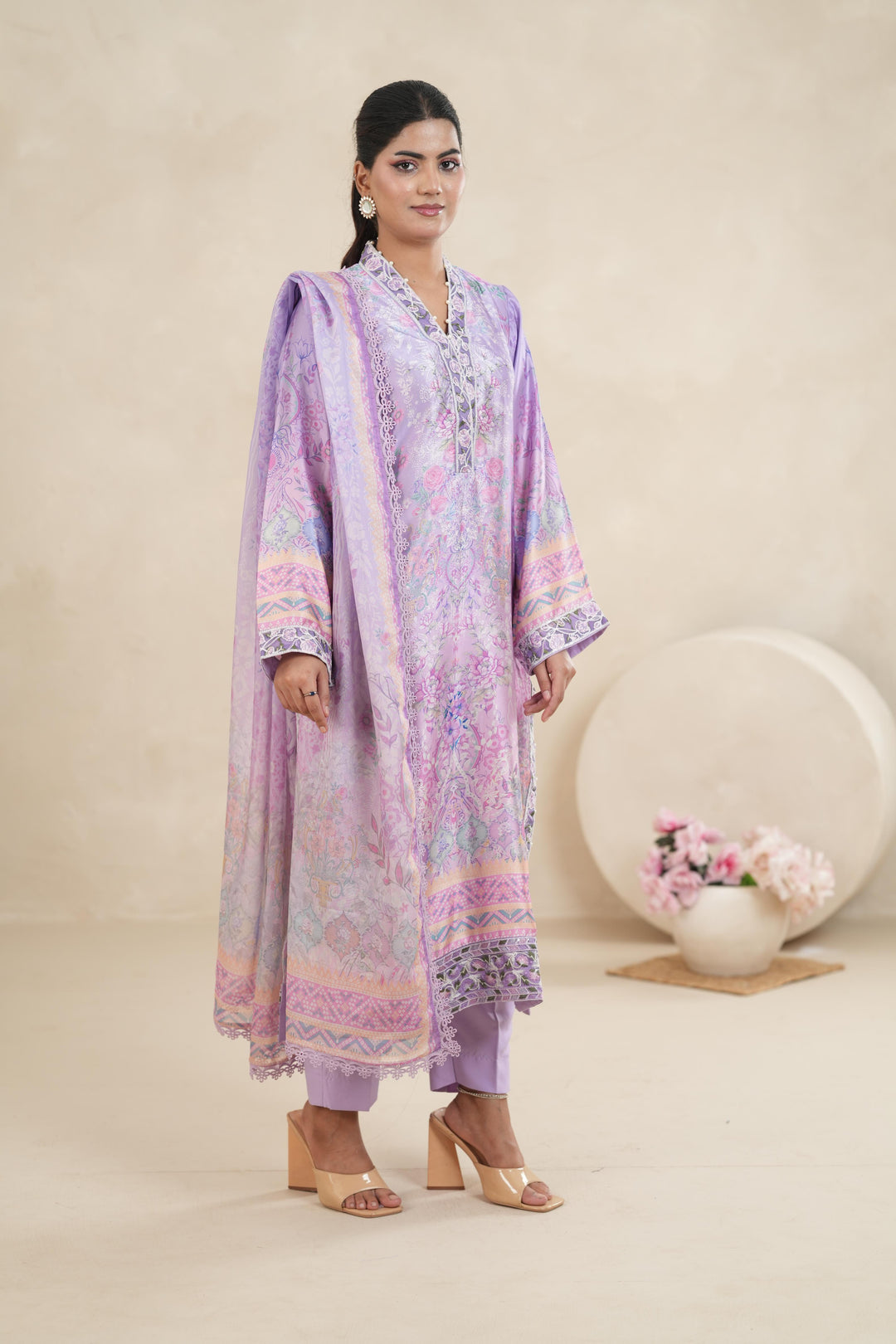 Design 6 - Stonez Silk Symphony Stitched