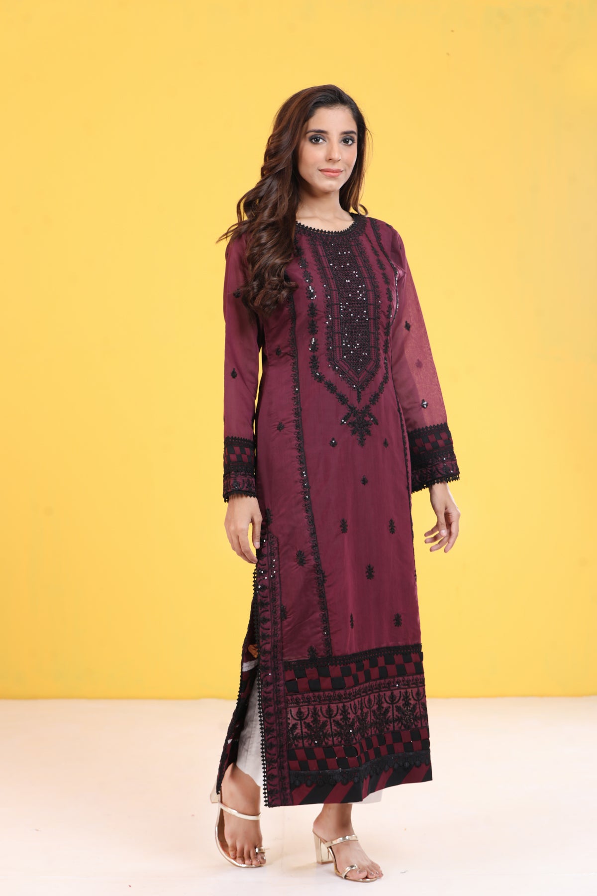 AJZS-01 - Asim Jofa Zari Sitara Kurti