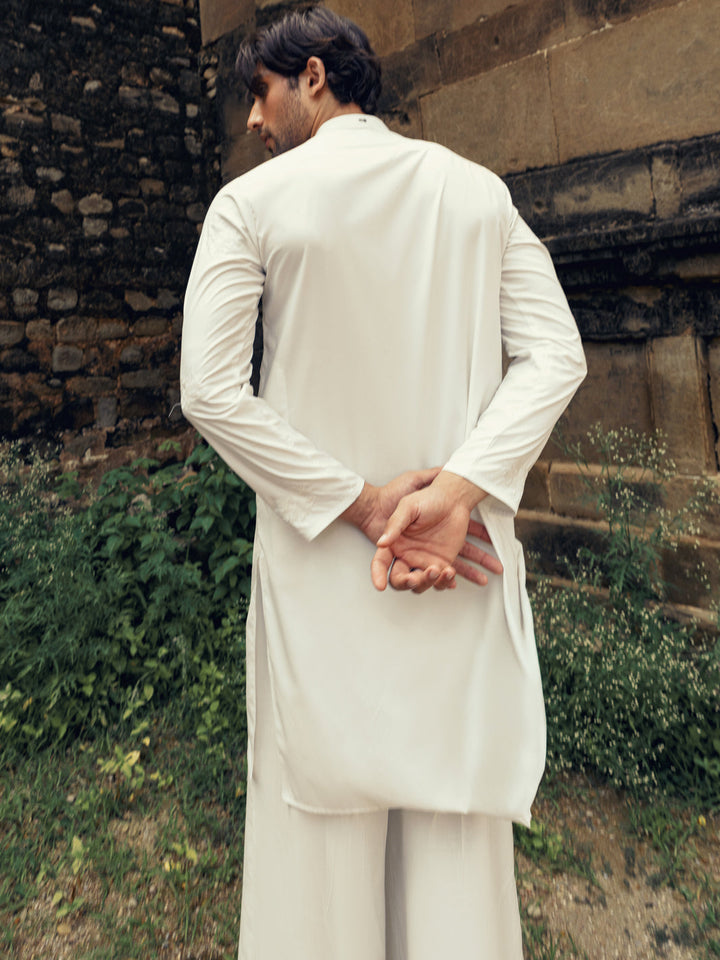Blended White Kurta - Almirah