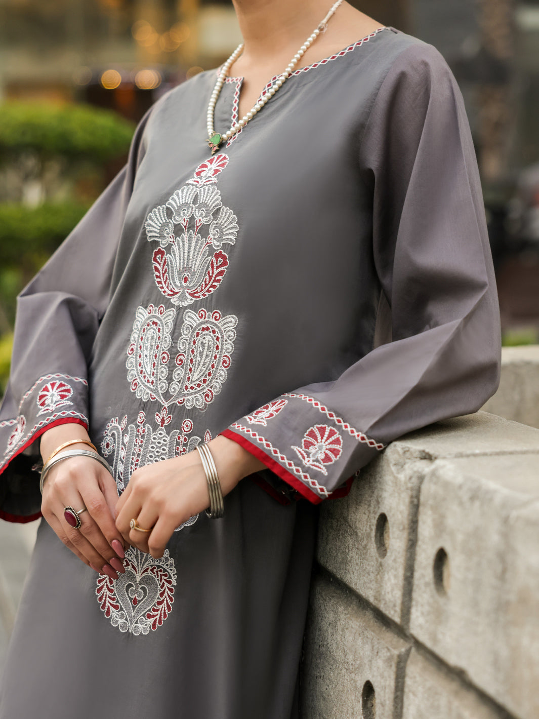Lawn Grey Kurti - J. Junaid Jamshed