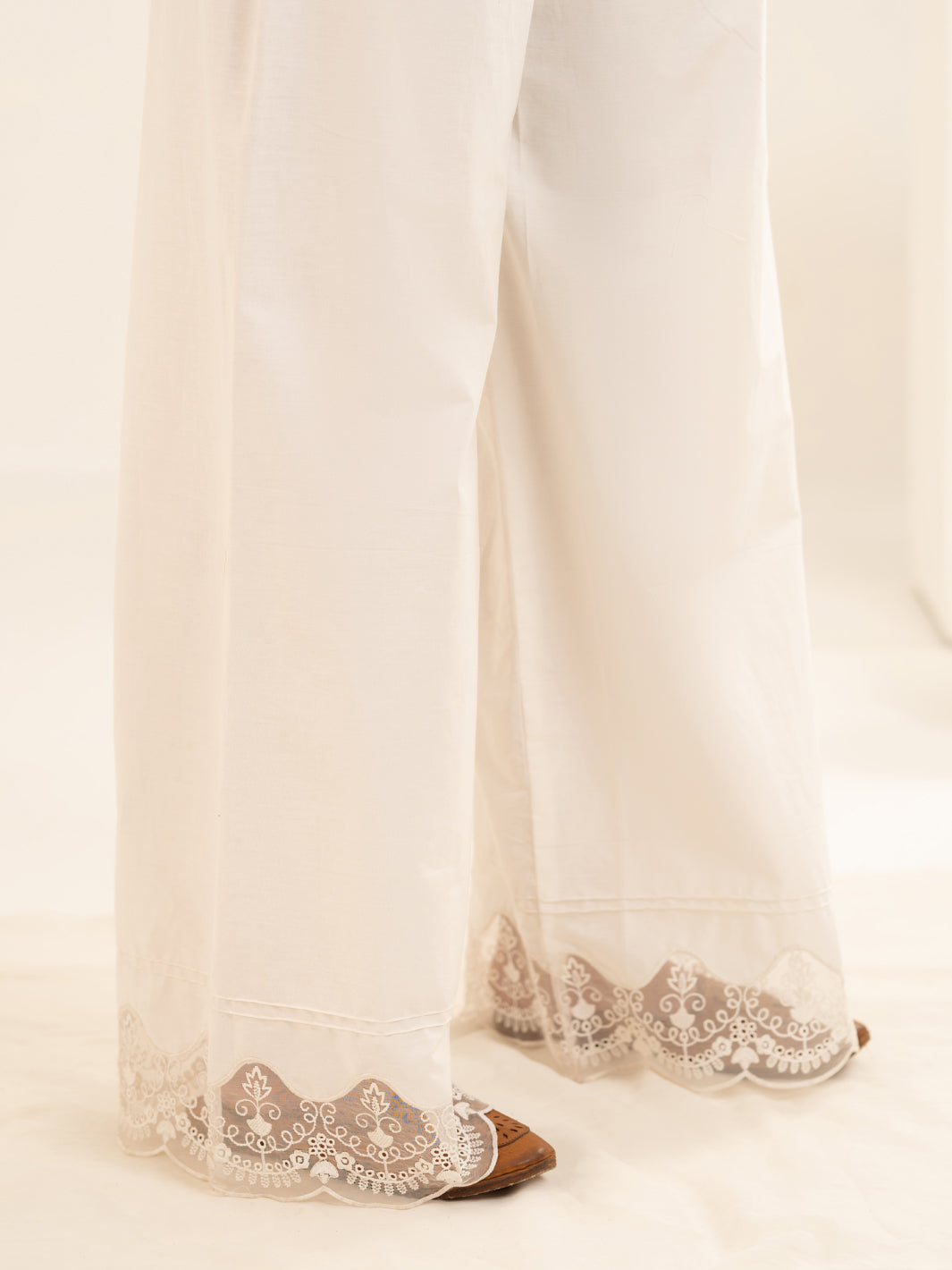 Dyed White Trouser - J. Junaid Jamshed