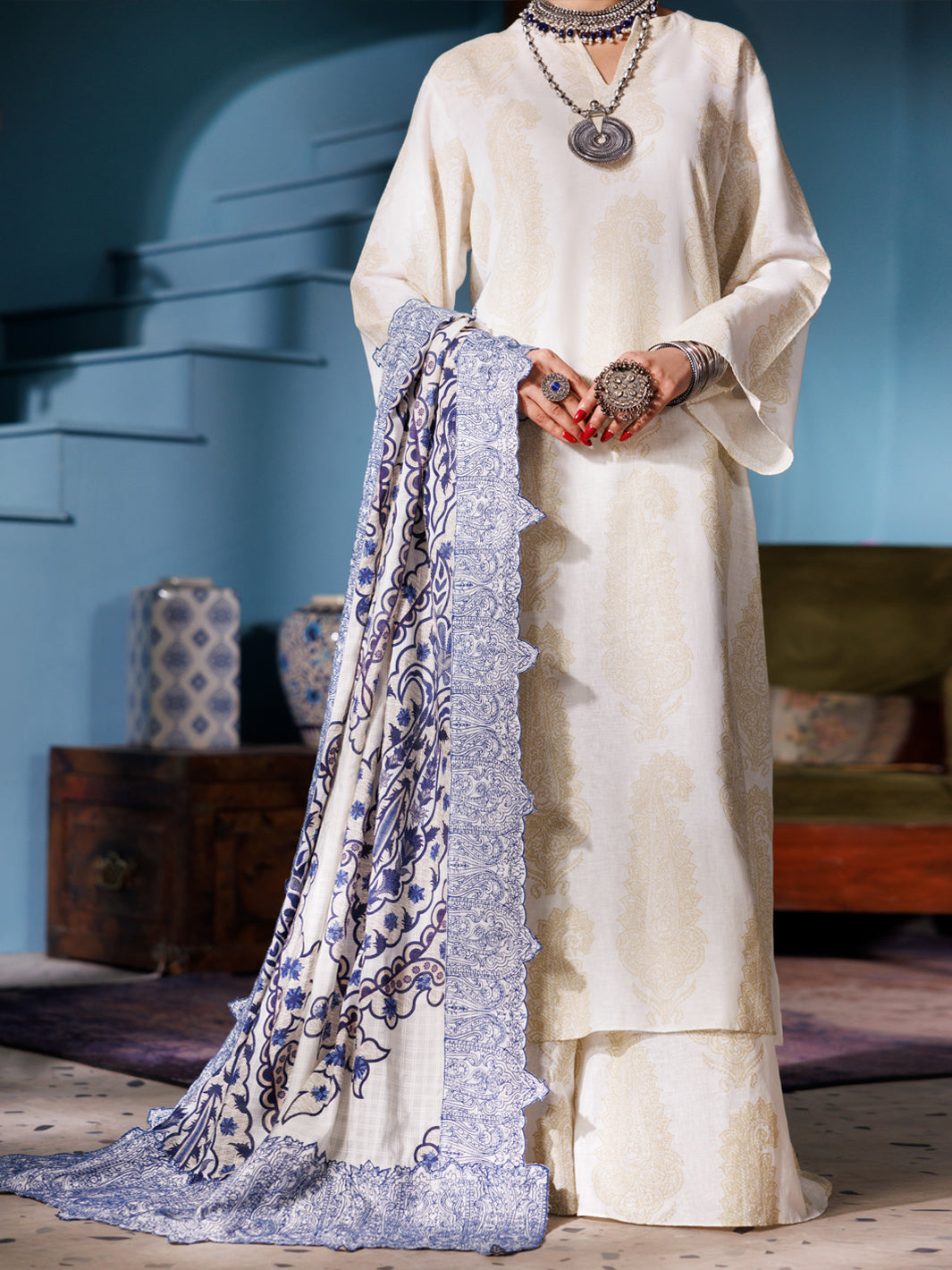 Yarn Dyed Off White Stitched Suit - Almirah