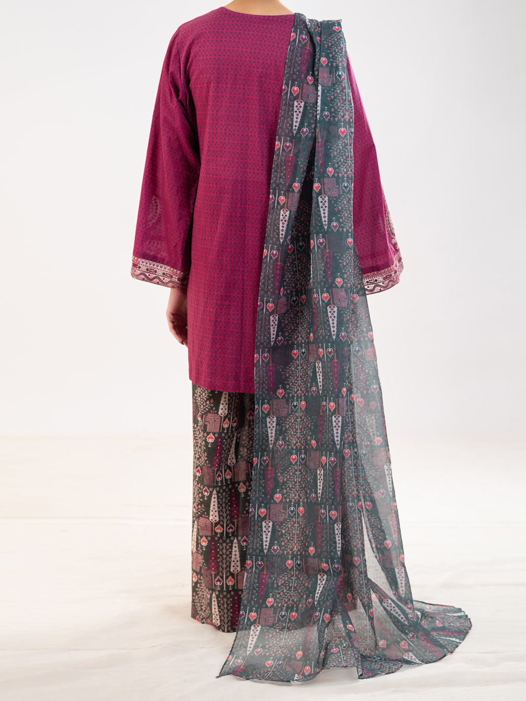 Lawn Magenta Stitched Suit - Almirah