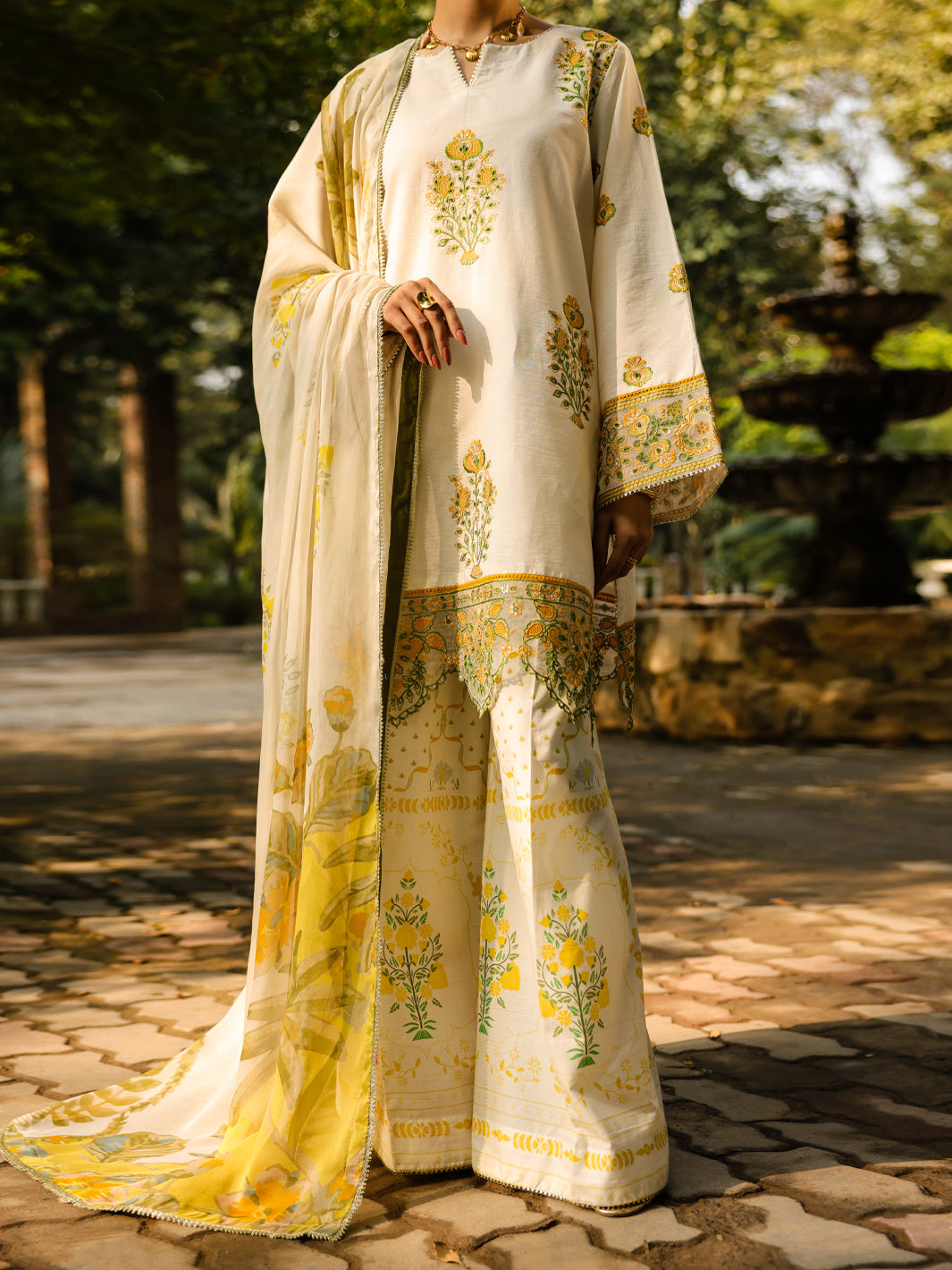 Lawn Off White Unstitched Suit - Almirah
