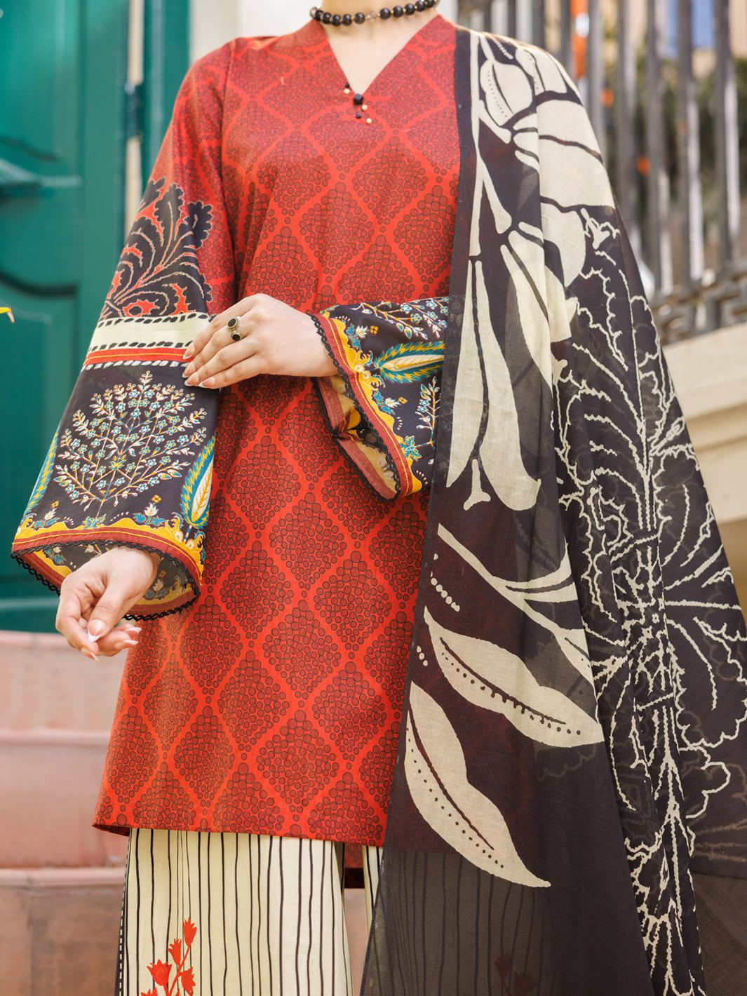 Lawn Maroon Stitched Suit - Almirah