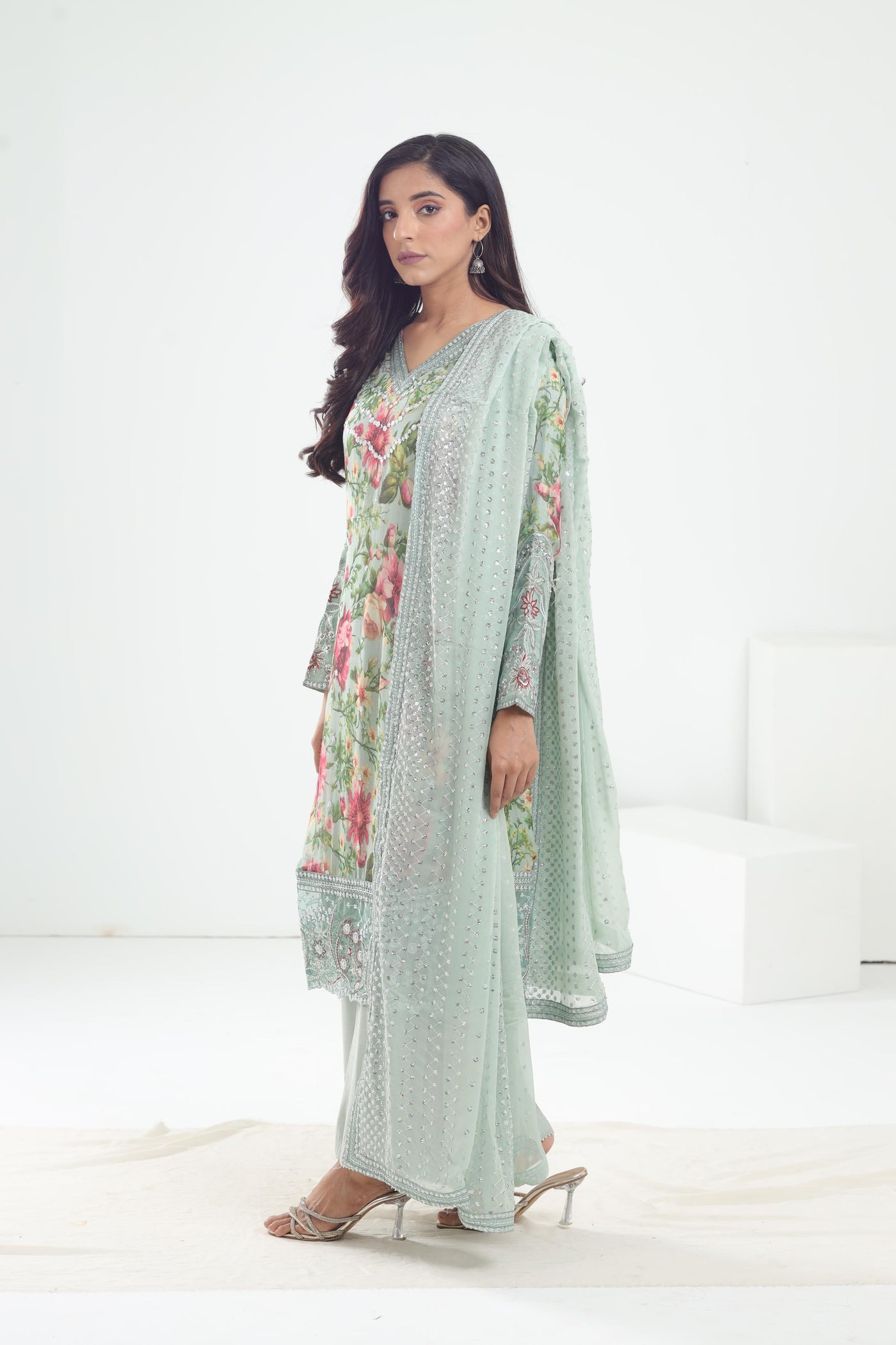 AM-02 - Nureh Amaya Chiffon Luxe