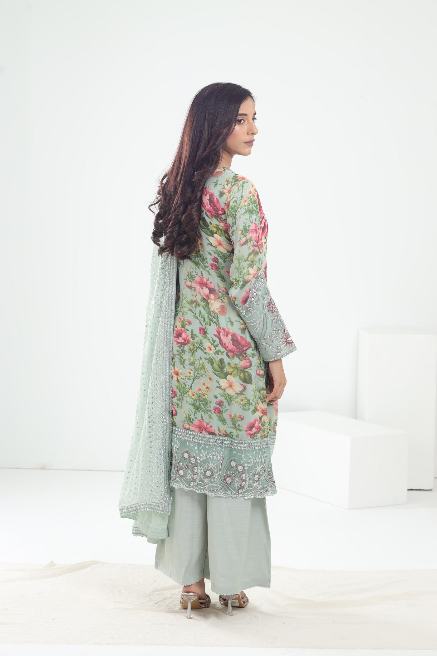 AM-02 - Nureh Amaya Chiffon Luxe