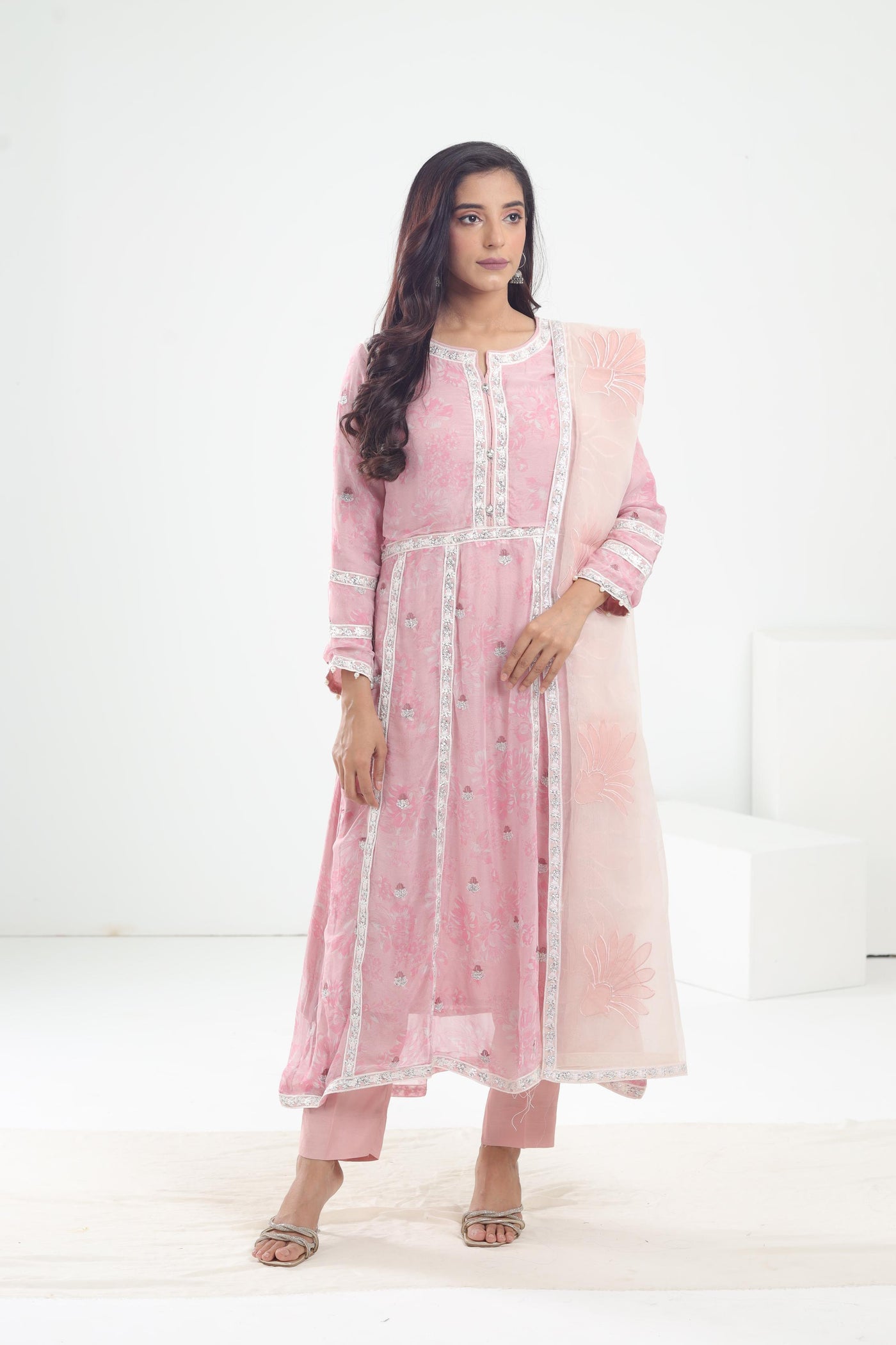 AM-03 - Nureh Amaya Chiffon Luxe