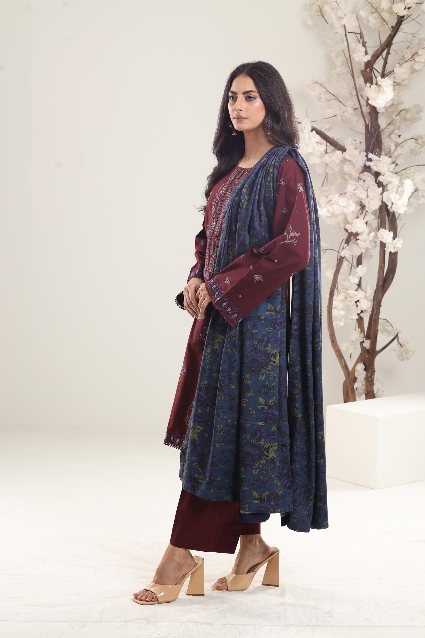 Amethyst-8A - Coco by Zara Shahjahan Winter Stitched