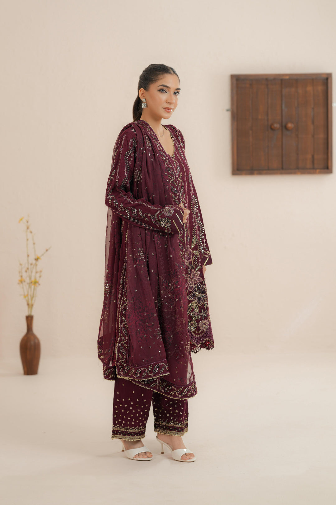 Ari - Xenia Neoma Formal Stitched