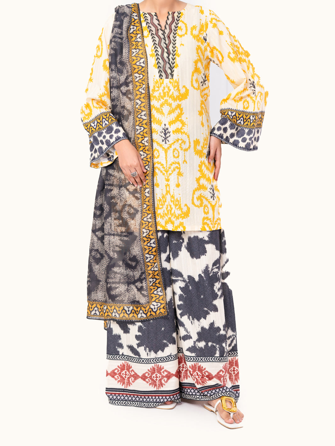 Lino Kara Lemon Stitched Suit - Almirah