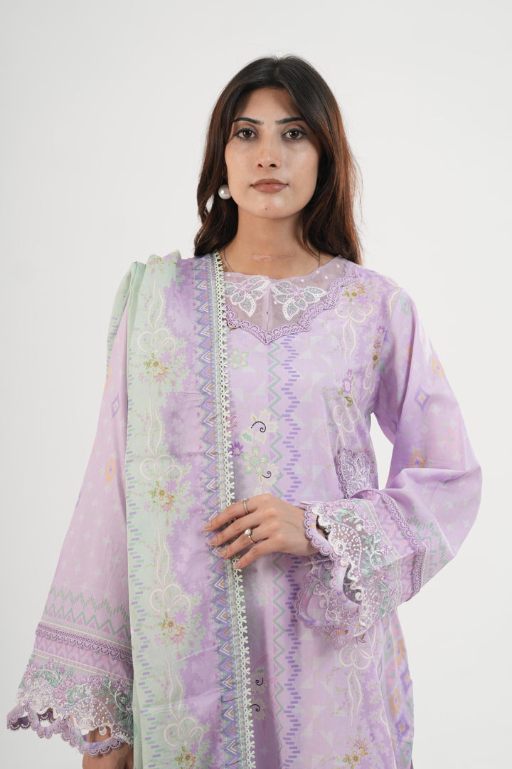 Fiona - Qalamkar Q Prints Festive Stitched