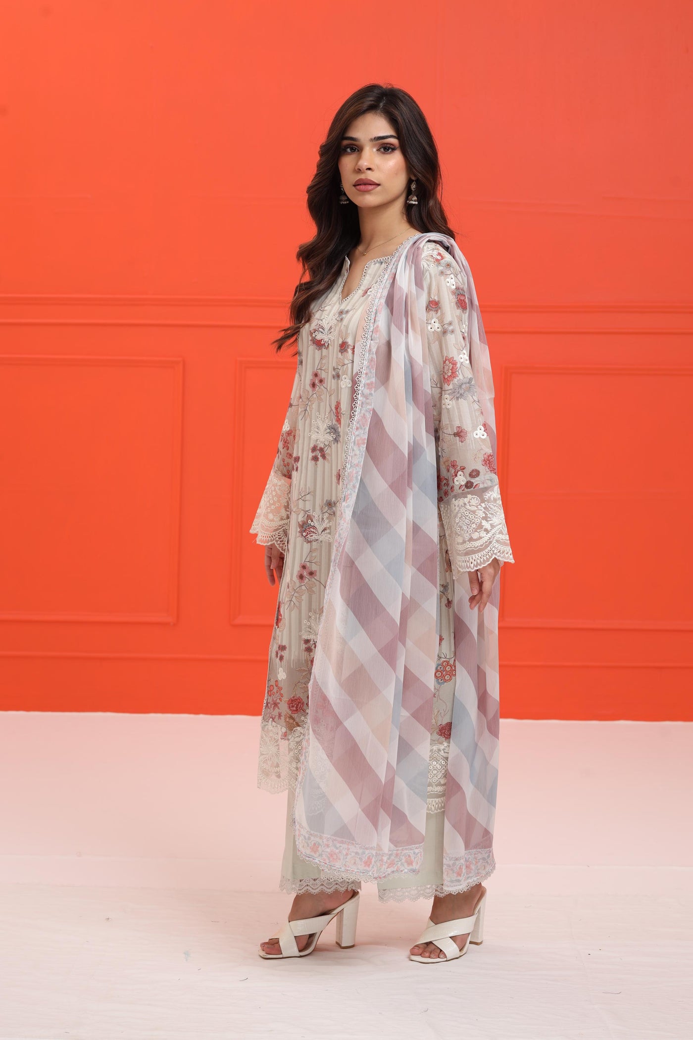 Azara A - Afrozeh Damask The Holiday Edit '25 Stitched