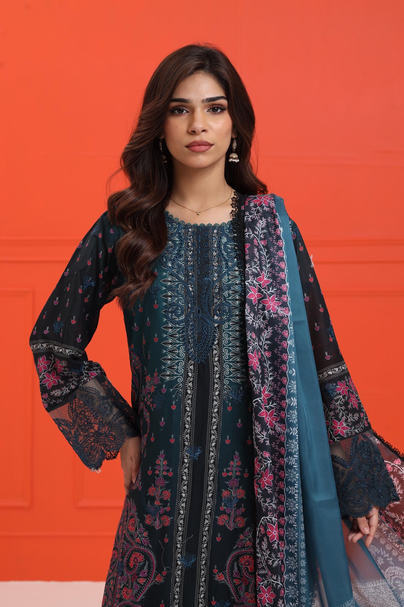 Azrina B - Afrozeh Damask The Holiday Edit '25 Stitched