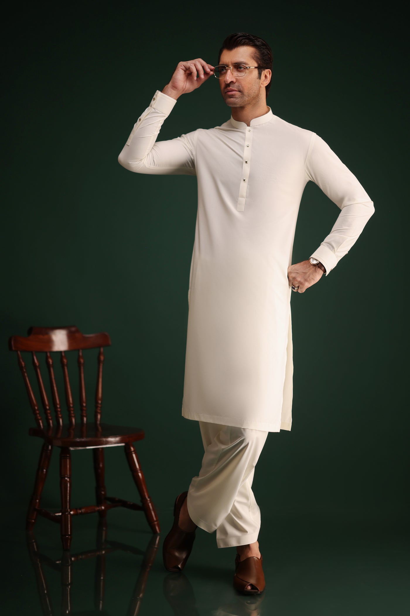 Blended White Shalwar Kameez - Cast & Crew