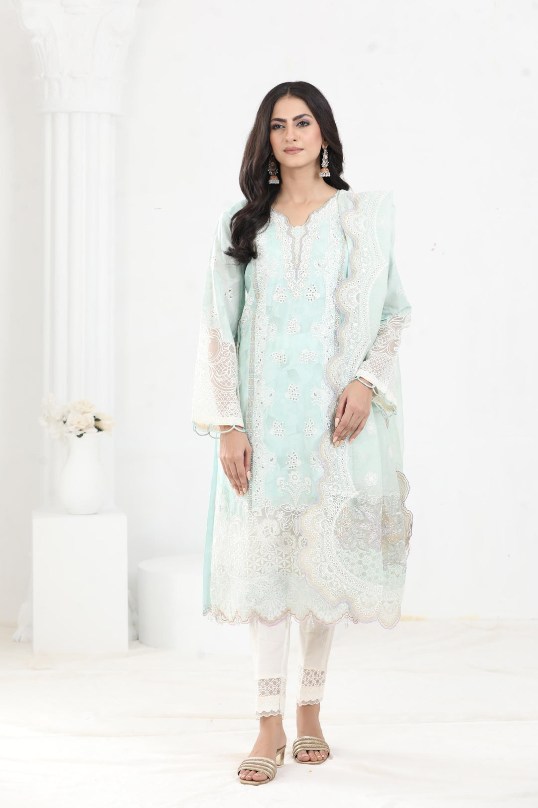 Design 7 - Baroque Swiss Lawn Collection