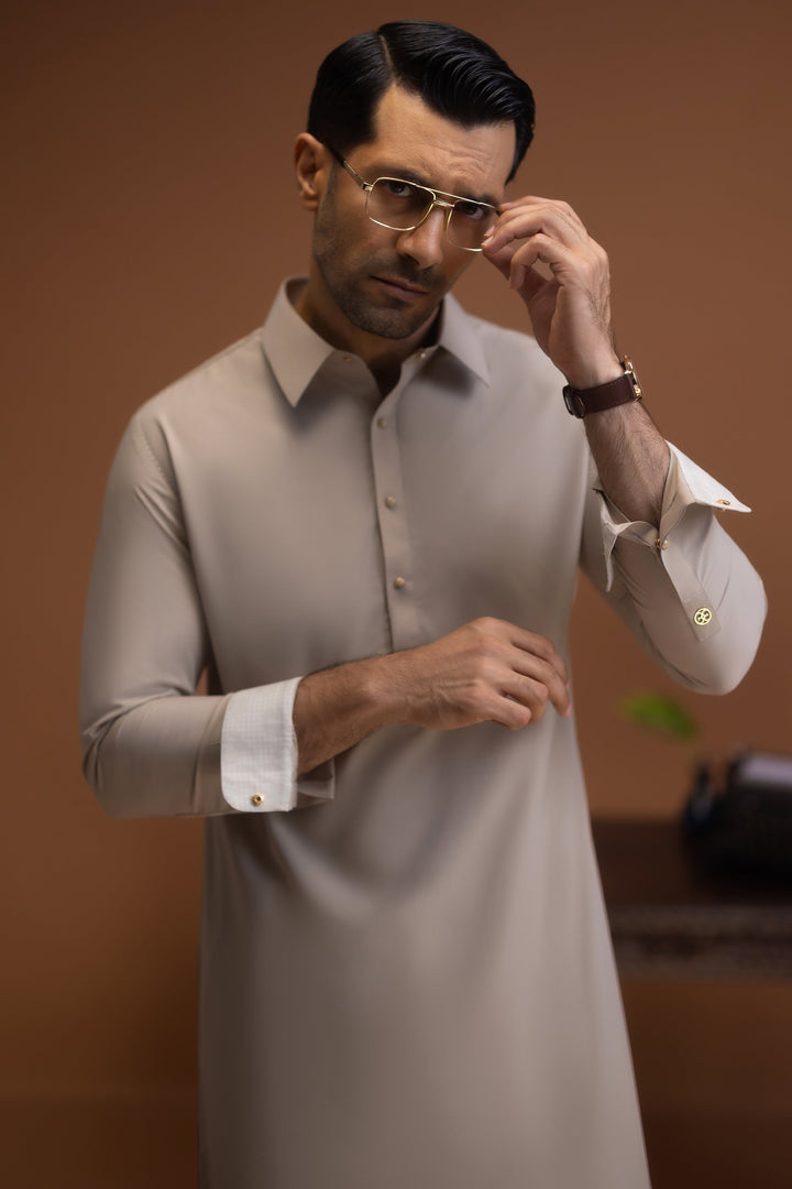 Blended Fawn Shalwar Kameez - Cast & Crew