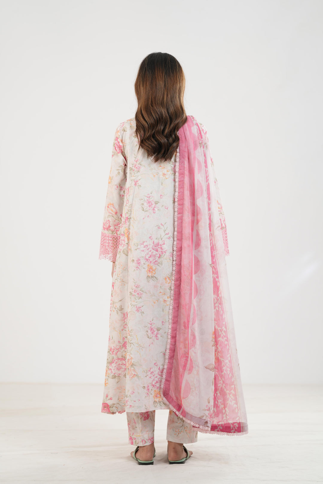 Cream Haze - Farasha Printed Essentials Stitched