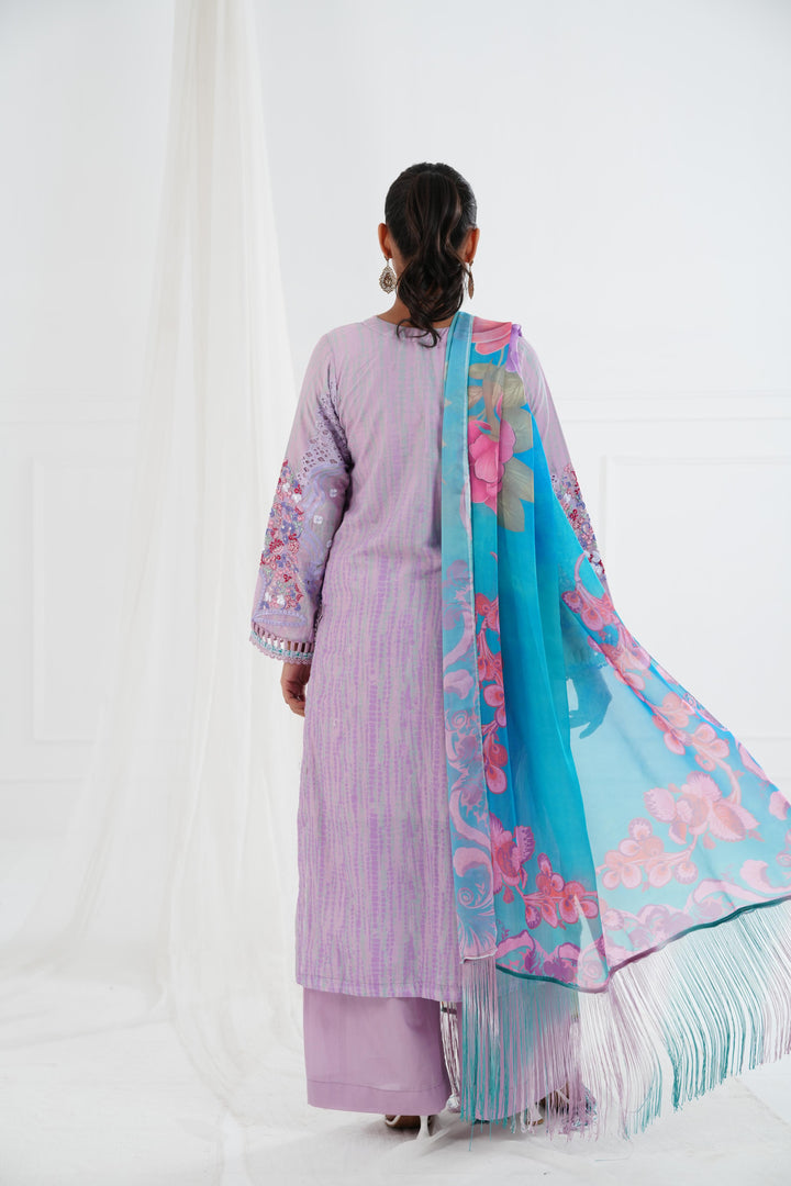 Chrysa - Afrozeh Luxury Lawn Stitched