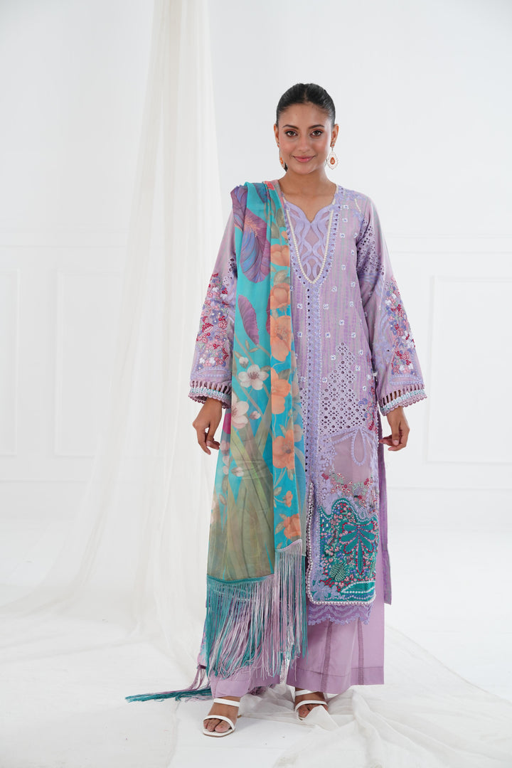 Chrysa - Afrozeh Luxury Lawn Stitched