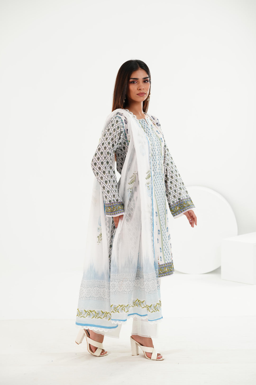 Design 3 - Sule by Coco Vol 1 - Zara Shahjahan