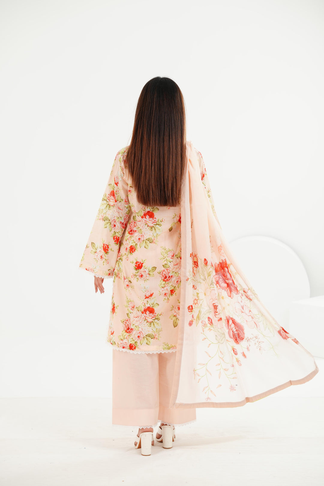 Design 4 - Sule by Coco Vol 1 - Zara Shahjahan