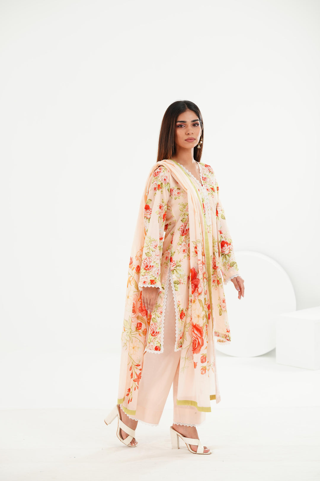 Design 4 - Sule by Coco Vol 1 - Zara Shahjahan