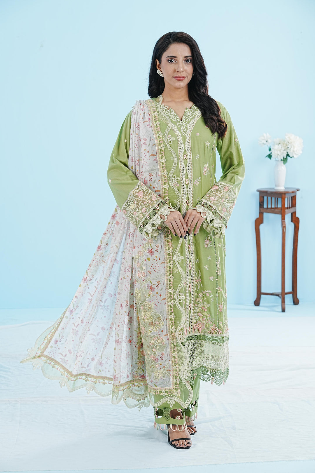 Lovisa - Qalamkar Qlinekari Lawn Stitched