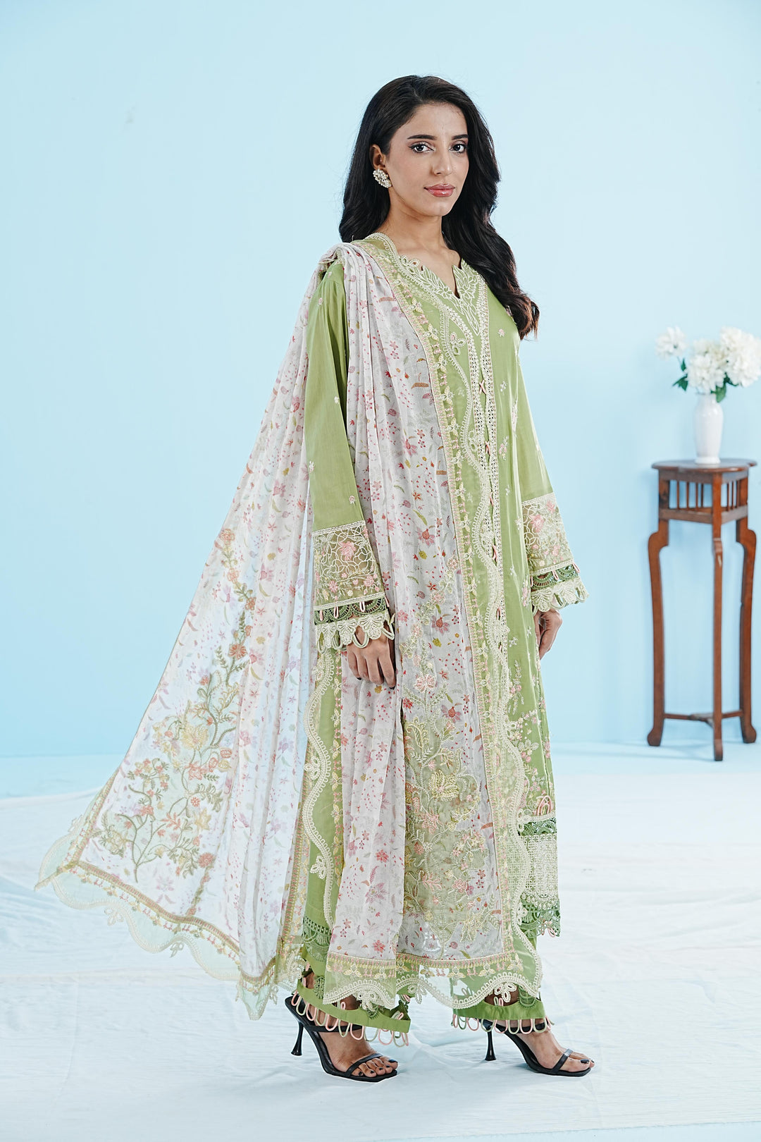 Lovisa - Qalamkar Qlinekari Lawn Stitched