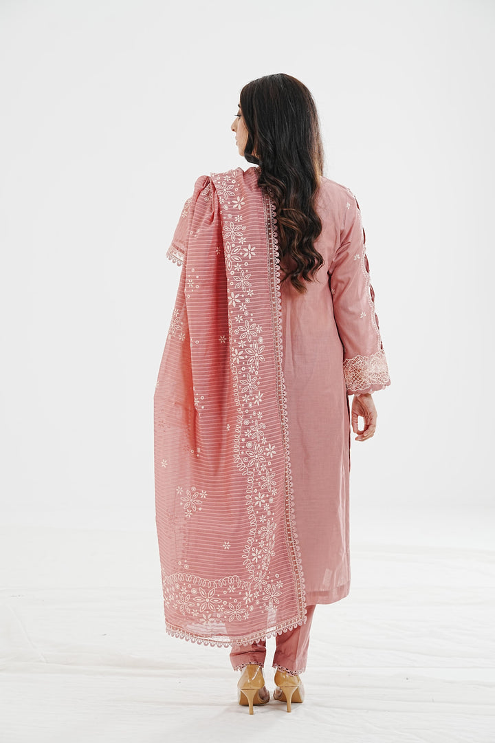 Moya - Qalamkar Qlinekari Lawn Stitched
