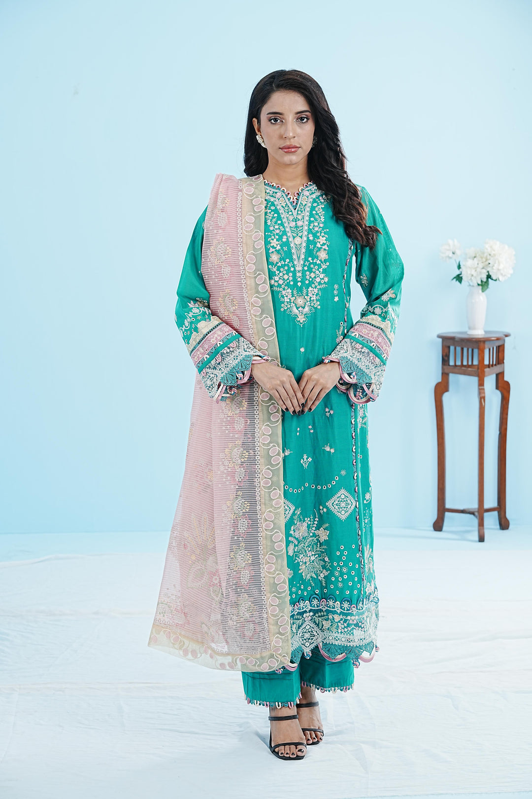 Elida - Qalamkar Qlinekari Lawn Stitched
