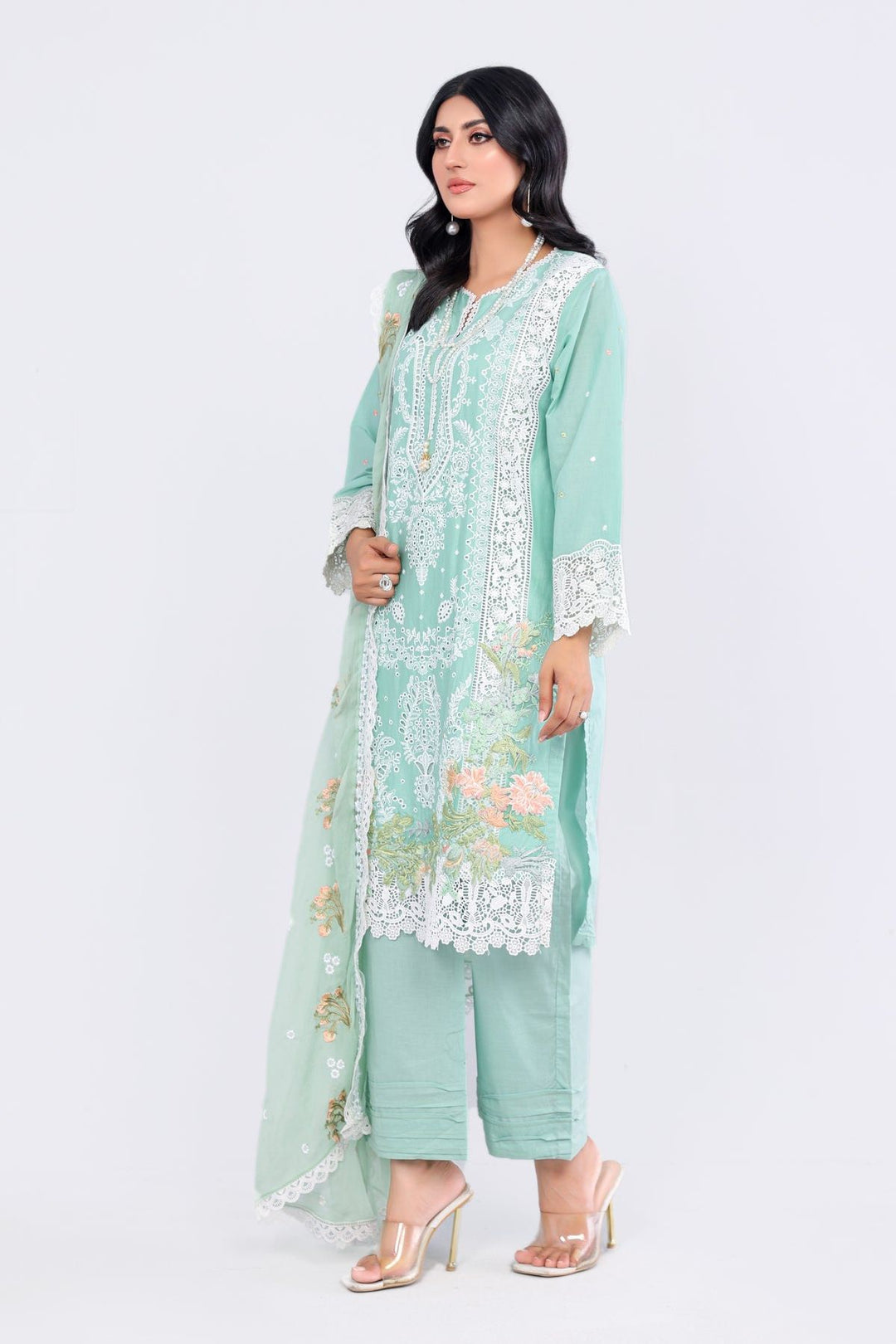 Design 1A - Sobia Nazir Luxury Lawn