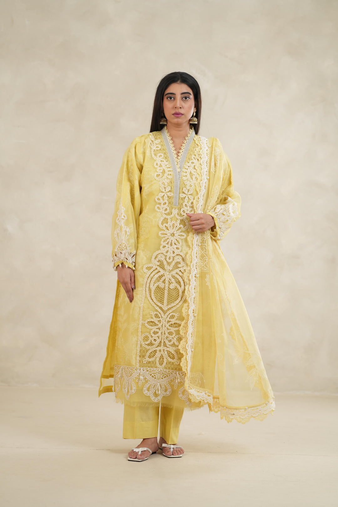 Design 4A - Maria B Luxe Stitched