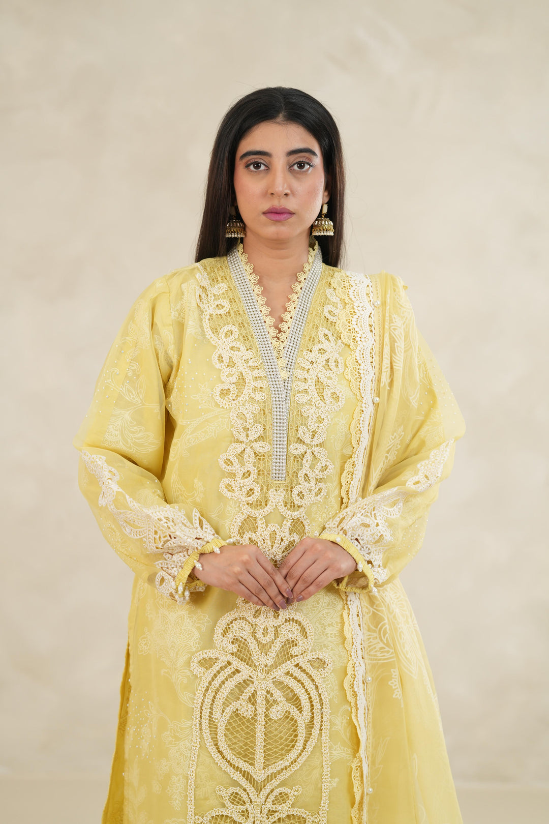 Design 4A - Maria B Luxe Stitched