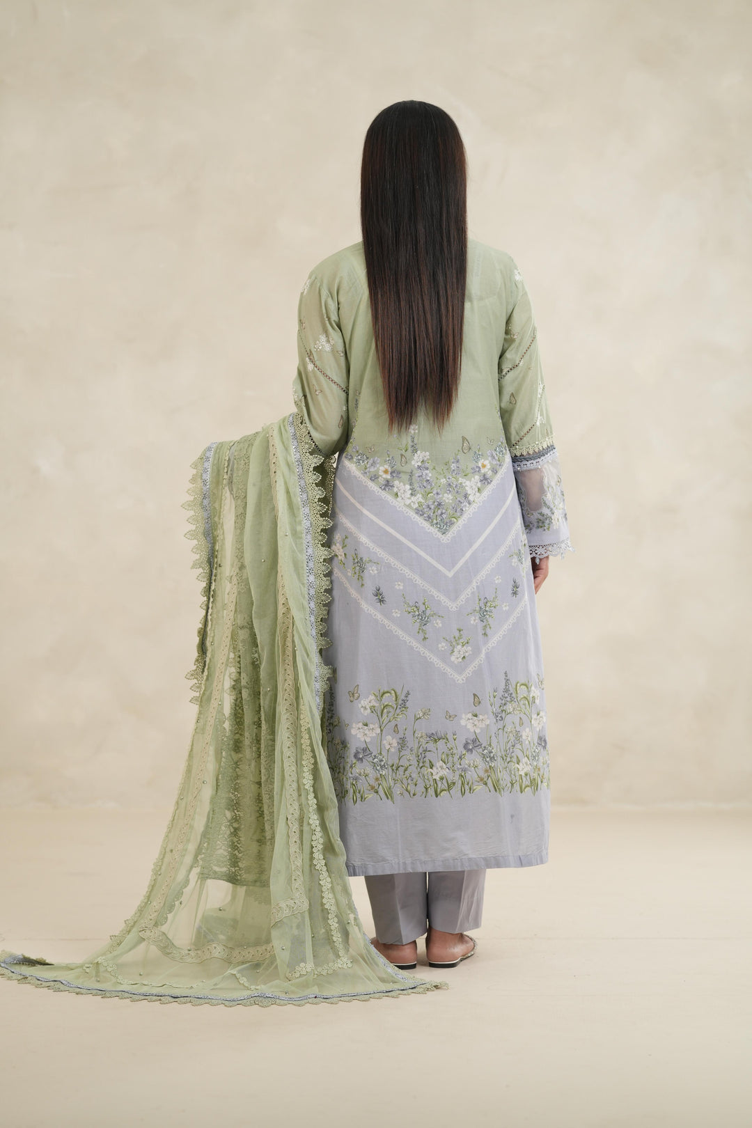 Design 6B - Maria B Luxe Stitched