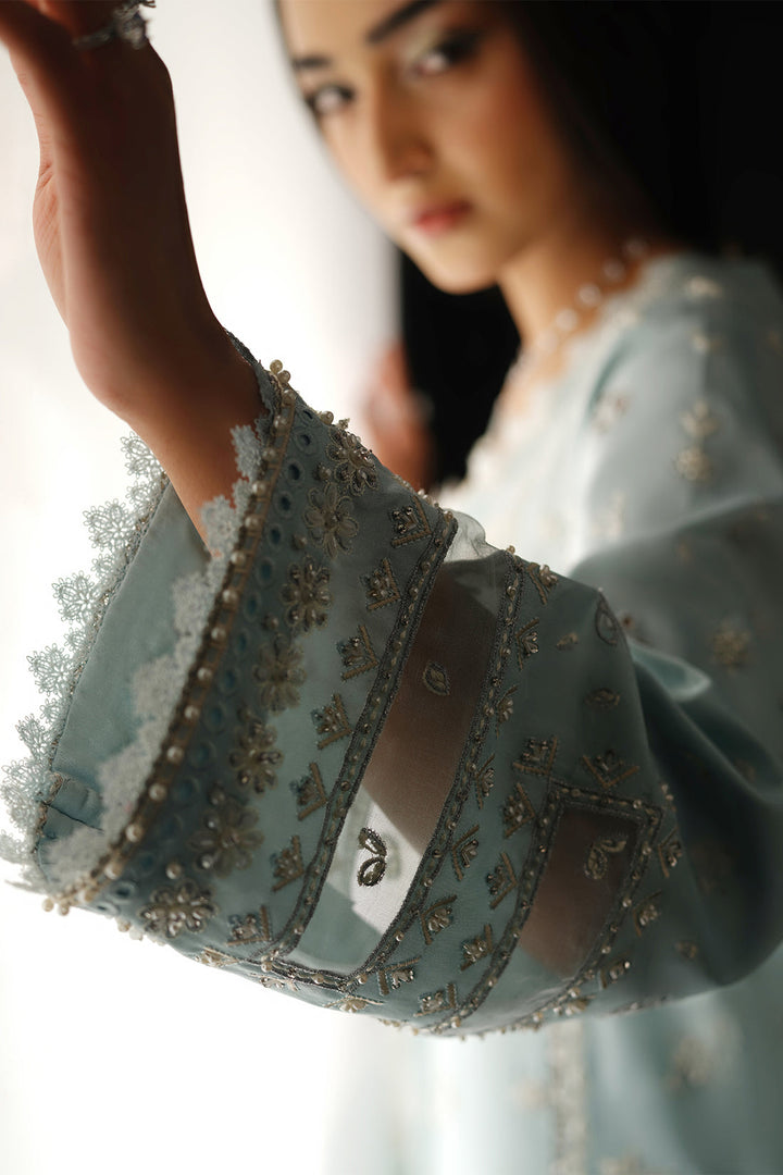 Avisa - Nyra Silk Pret-A-Porter '25 Stitched