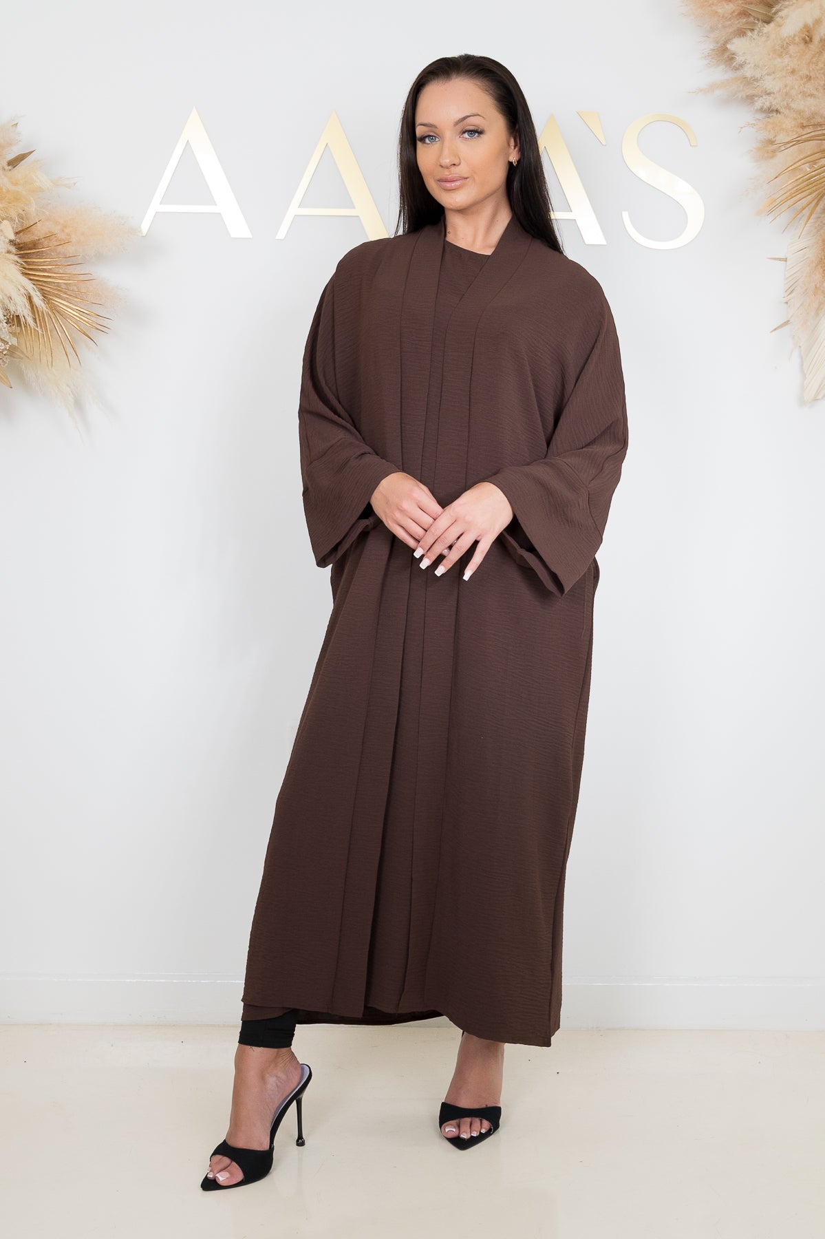 Cyra Abaya