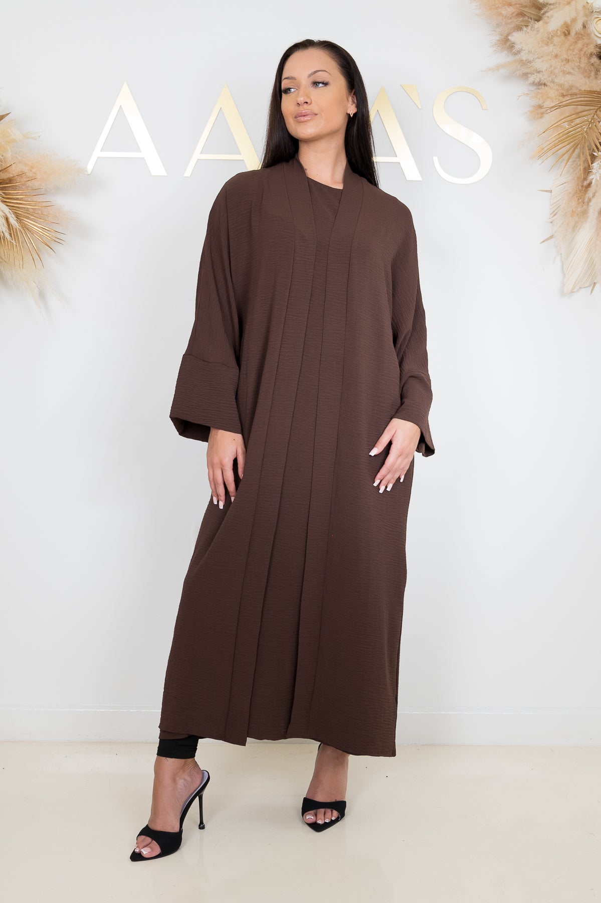 Cyra Abaya