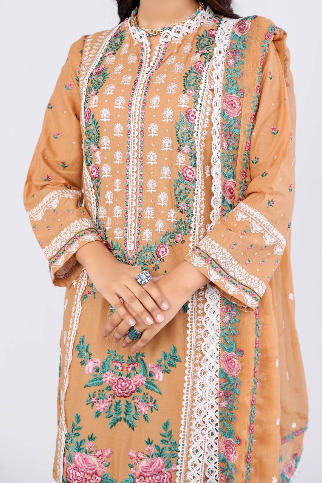 Design 3B - Sobia Nazir Luxury Lawn