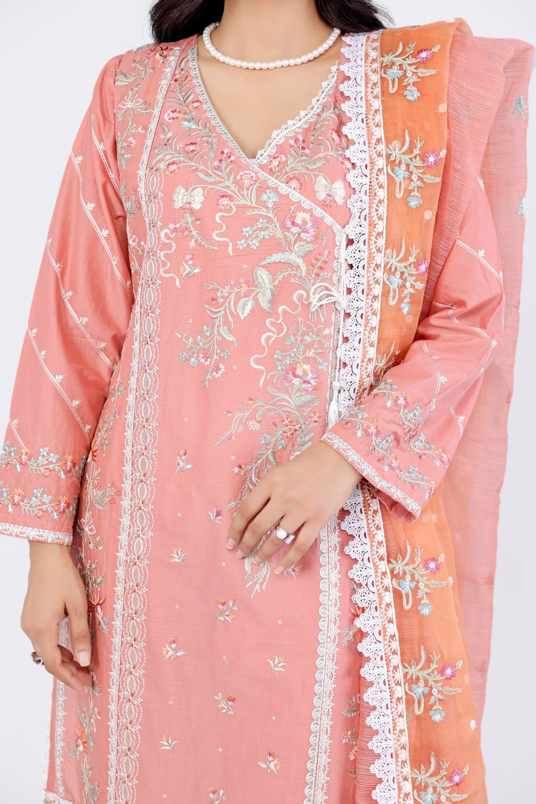 Design 9A - Sobia Nazir Luxury Lawn