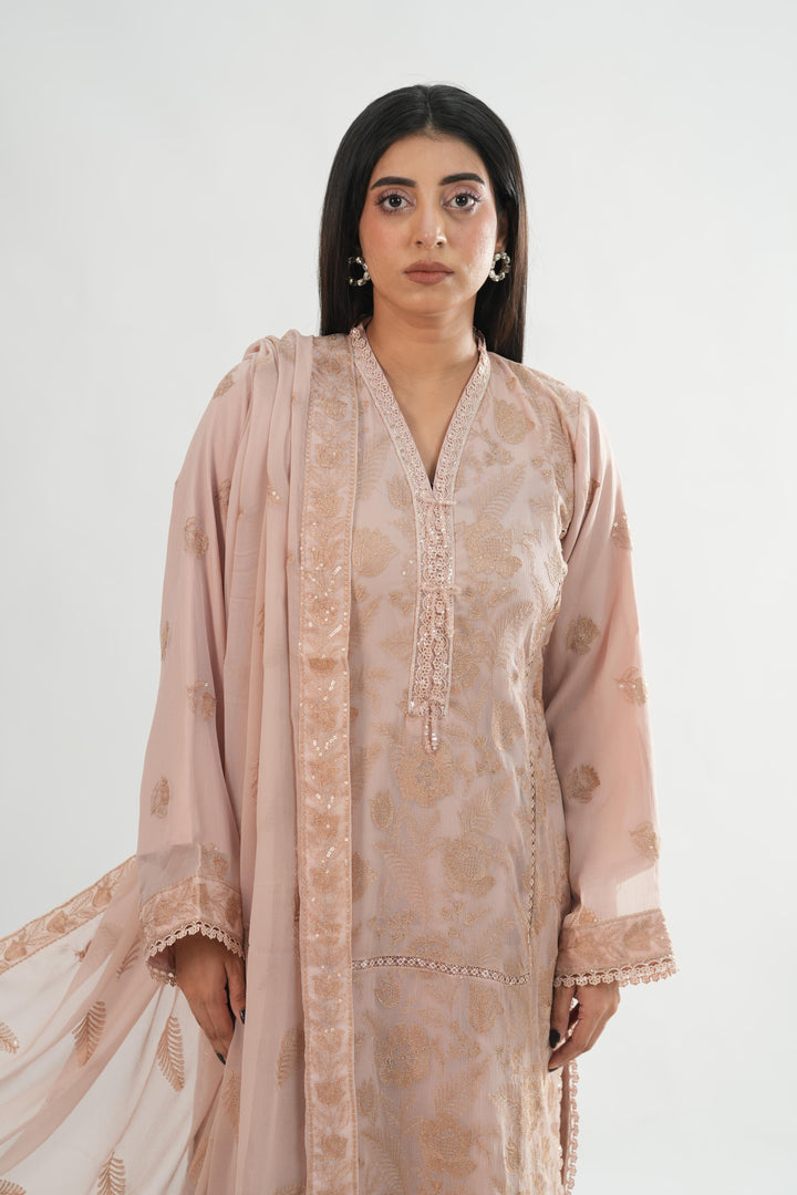 Ebrah - Alizeh Formals 26' Stitched