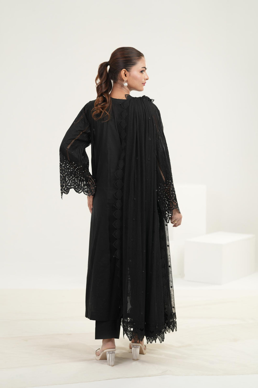 Design 10 - Maria B Luxury Lawn Stitched