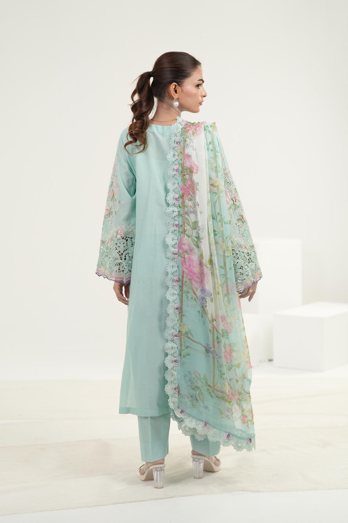 Design 15 - Maria B Luxury Lawn Stitched