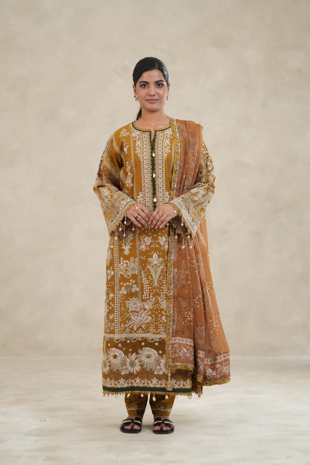 Design 7 - Baroque Eid Luxe Lawn Stitched