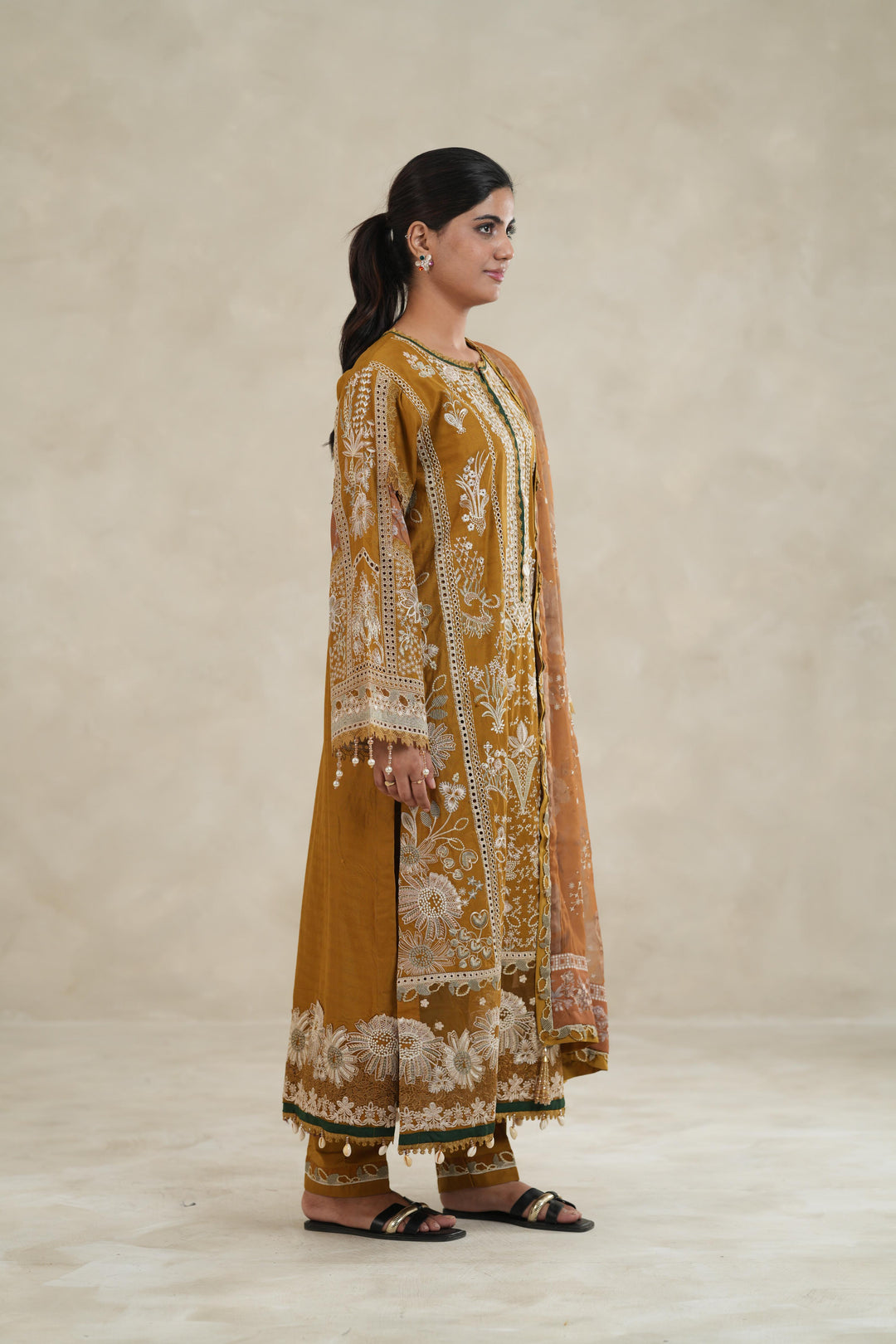 Design 7 - Baroque Eid Luxe Lawn Stitched