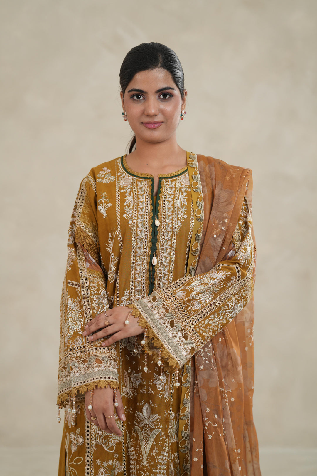 Design 7 - Baroque Eid Luxe Lawn Stitched